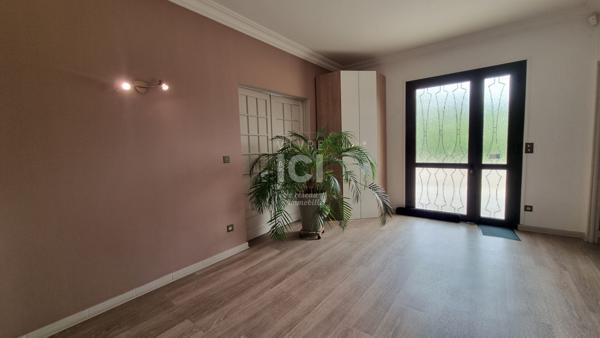 Propriété De Plain-pied Avec étang à Vigneux-de-bretagne