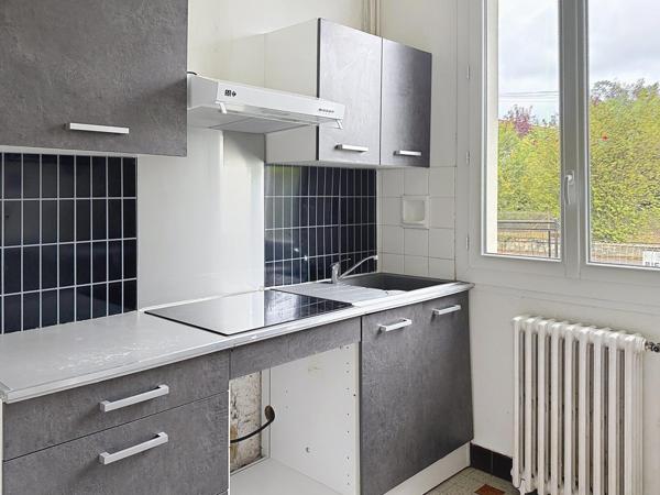 Quartier pavillonnaire - plain pied - Jardin