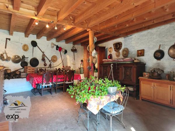 Maison en pierre au calme