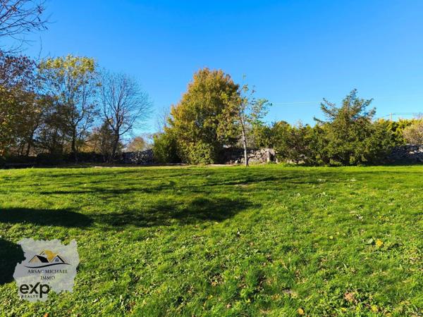 Maison en pierre au calme