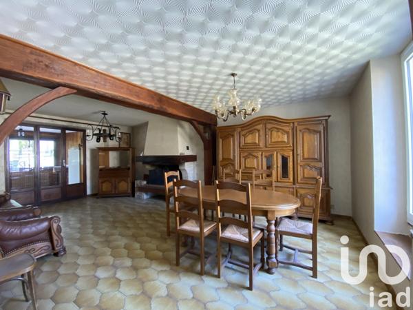 Maison 6 pièces de 143 m² à Savigny-le-Temple (77176)