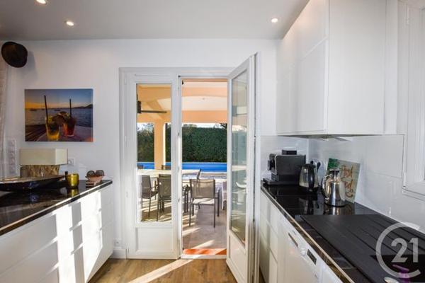 maison à vendre  7 pièces - 172 m2 LA CROIX VALMER - 83