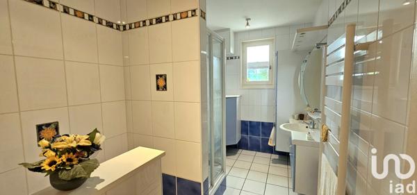 Maison à vendre 6 pièces 137 m² Saint-Julien-Molin-Molette