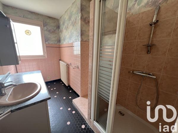 Maison de ville 4 pièces de 81 m² à Gardonne (24680)