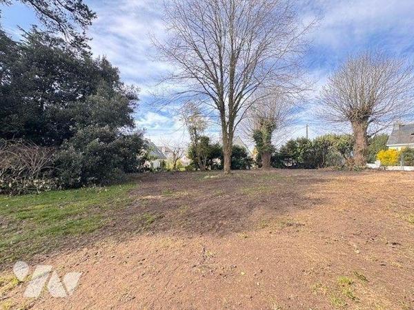 A vendre TERRAIN à Quimperlé (29)
Rare sur le secteur ! Vue dégagée et exposition plein sud
V...