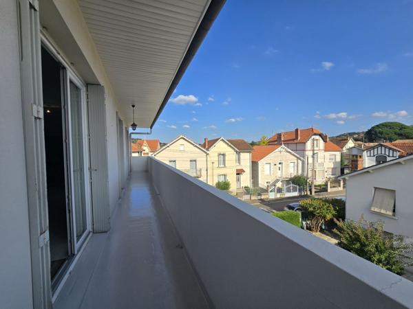 Vente Appartement94,6 m² - 4 Pièces - AGEN (47000)