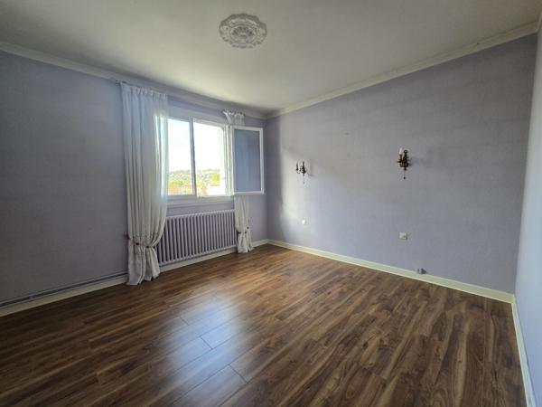 Vente Appartement94,6 m² - 4 Pièces - AGEN (47000)