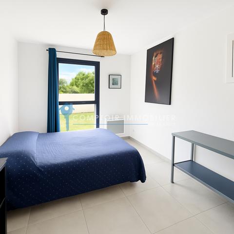 Maison
                                                                                                                                                                                                                                                                                                                        4 pièce(s)                                                                                                                                                                                                          3 chambre(s)                                                                                                                                                                                                          80  m²