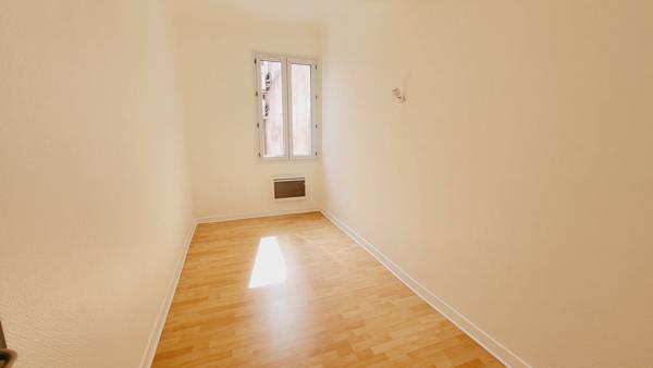 APPARTEMENT SPACIEUX 2 CHAMBRES CENTRE VILLE CARCASONNE