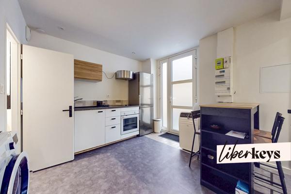 Lyon 7 Jean Macé – Duplex rénové avec 2 chambres et 2 salles d'eau
