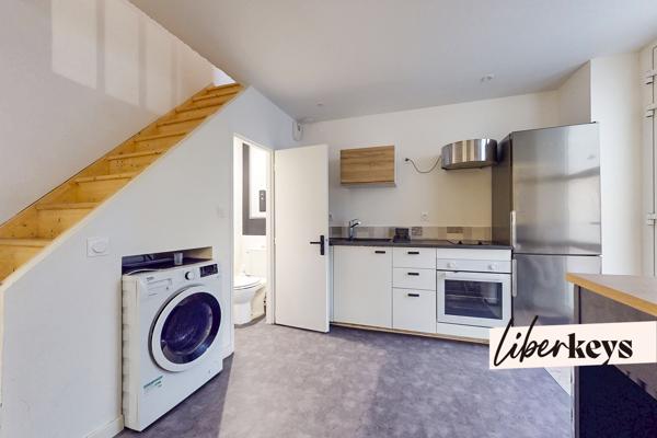 Lyon 7 Jean Macé – Duplex rénové avec 2 chambres et 2 salles d'eau