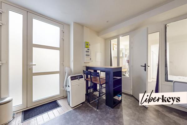 Lyon 7 Jean Macé – Duplex rénové avec 2 chambres et 2 salles d'eau