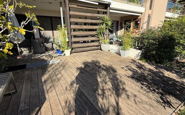 Appartement à vendre    4 pièces • 82 m2 Hyères