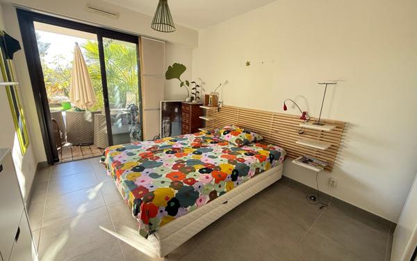 Appartement à vendre    4 pièces • 82 m2 Hyères