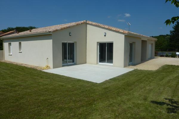 Montamisé (86360) Maison coup de cœur – 4 chambres – Poitiers Est / Montamisé