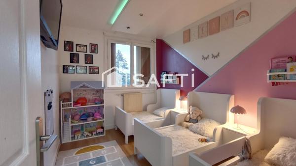 Appartement 4 pièces 3 chambres garage cave