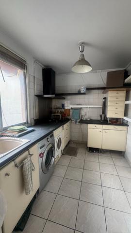 Vente Appartement93,3 m² - 4 Pièces - PARIS (75018)