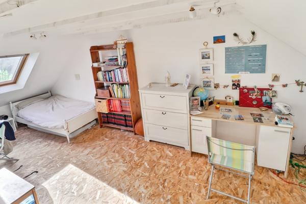 Le Relecq-Kerhuon (29480) Maison familiale rénovée avec vue dégagée et aperçu mer – 185 m² utiles – Le Relecq-Kerhuon