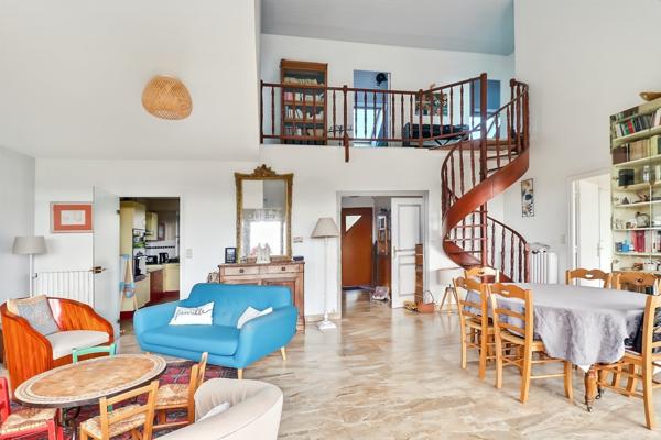 Le Relecq-Kerhuon (29480) Maison familiale rénovée avec vue dégagée et aperçu mer – 185 m² utiles – Le Relecq-Kerhuon