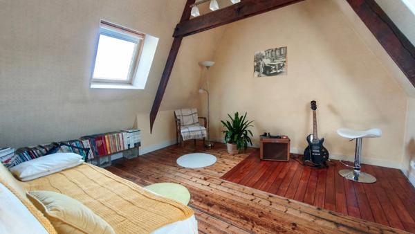 Maison  Bourgeoise à vendre 8 pièces de 170 m² à LAVAL (53) RIVE GAUCHE