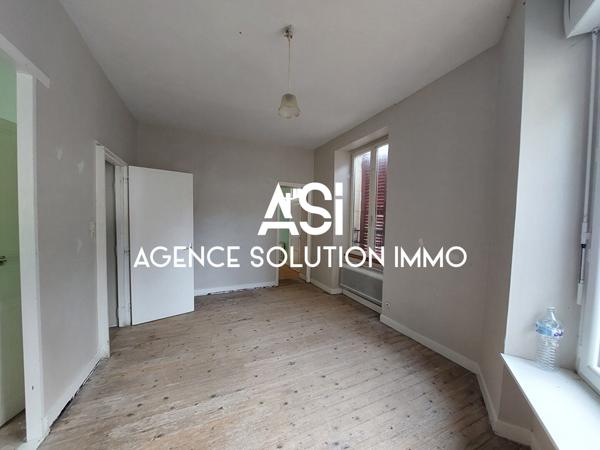 Immeuble Fresnay Sur Sarthe 71.55 m2