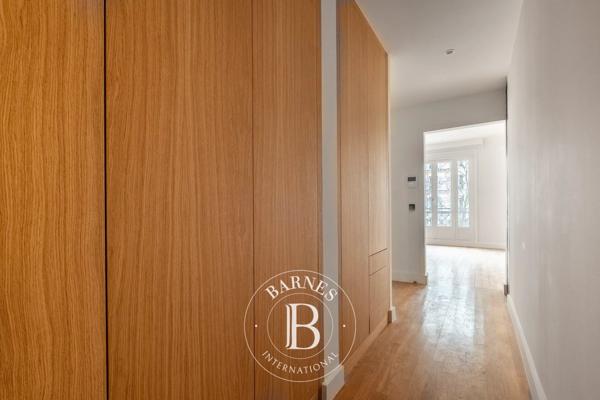 Paris 7ème, Appartement 3 Chambres -  116 m² à vendre