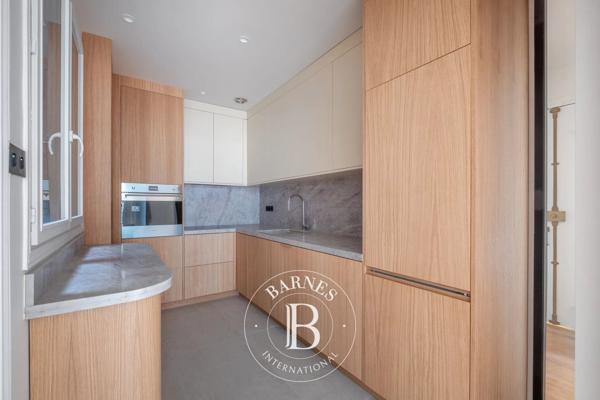Paris 7ème, Appartement 3 Chambres -  116 m² à vendre