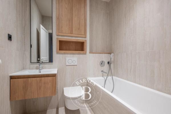 Paris 7ème, Appartement 3 Chambres -  116 m² à vendre