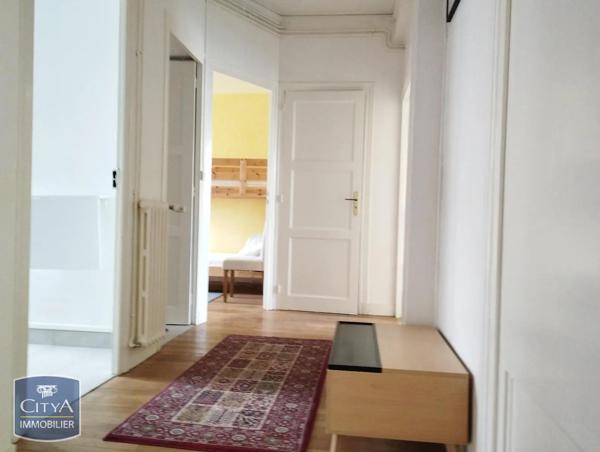 Appartement à louer 3 pièces 54.33m² Blois (41000)