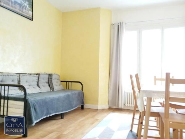 Appartement à louer 3 pièces 54.33m² Blois (41000)