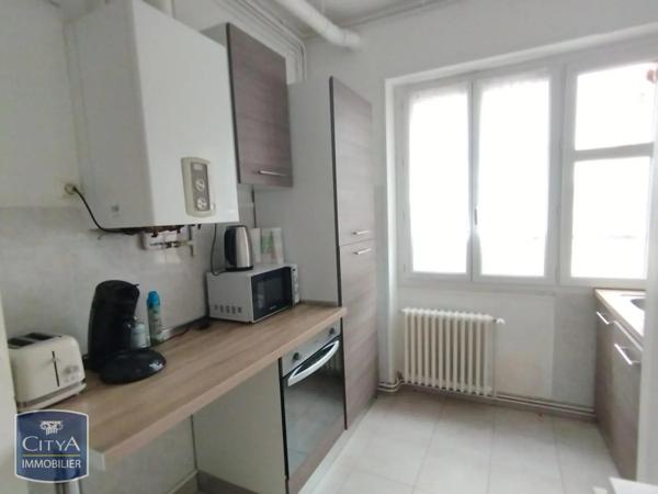 Appartement à louer 3 pièces 54.33m² Blois (41000)
