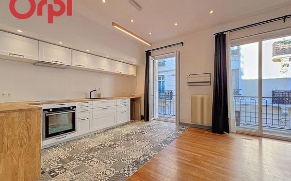 Maison à vendre    5 pièces • 142 m2 Vichy