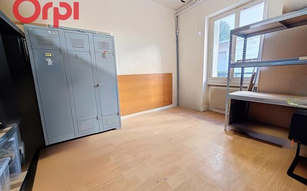 Maison à vendre    5 pièces • 142 m2 Vichy