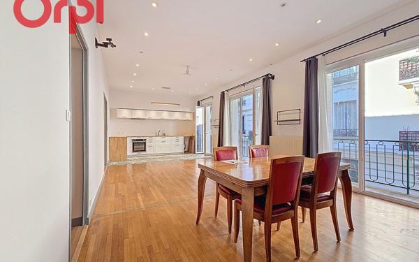 Maison à vendre    5 pièces • 142 m2 Vichy