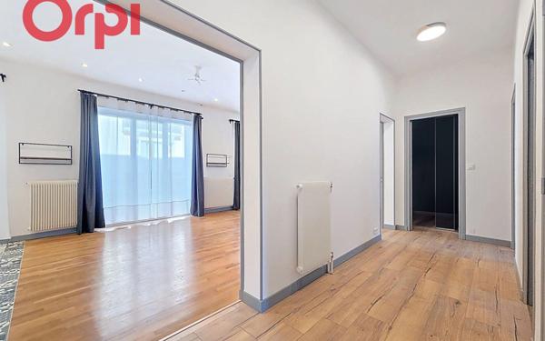 Maison à vendre    5 pièces • 142 m2 Vichy