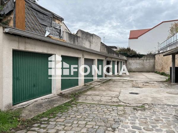 Location Parking - 78 GRANDE RUE Arpajon 91290