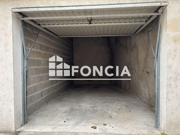 Location Parking - 78 GRANDE RUE Arpajon 91290