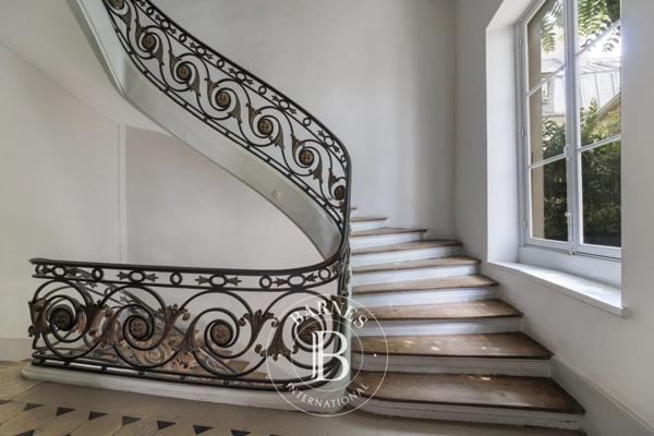 Paris 6ème, Appartement 2 Chambres -  115 m² à vendre