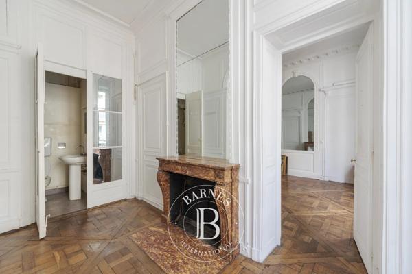 Paris 6ème, Appartement 2 Chambres -  115 m² à vendre
