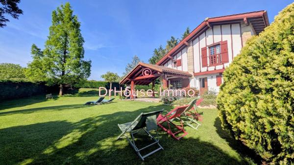 Maison à vendre 4 pièces de 181 m²