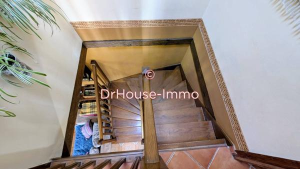 Maison à vendre 4 pièces de 181 m²