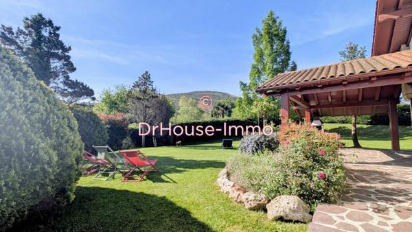 Maison à vendre 4 pièces de 181 m²