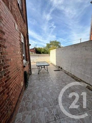 Maison à vendre  5 pièces - 93,58 m 2   ST QUENTIN  - 02