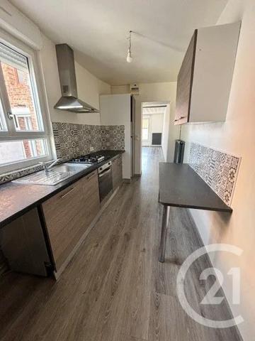 Maison à vendre  5 pièces - 93,58 m 2   ST QUENTIN  - 02