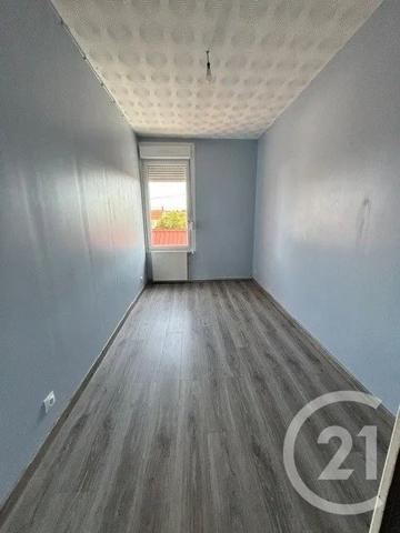 Maison à vendre  5 pièces - 93,58 m 2   ST QUENTIN  - 02