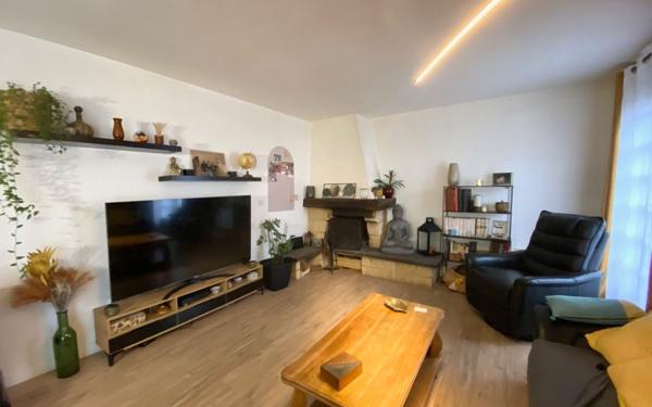 Maison à vendre    5 pièces •  Aubergenville