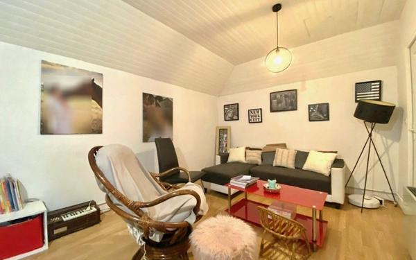 Maison à vendre    5 pièces •  Aubergenville