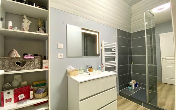 Maison à vendre    5 pièces •  Aubergenville