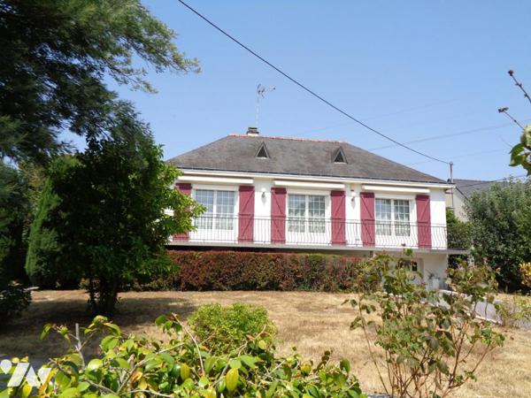 Maison sur sous-sol de 103 m² hab sur terr de 997 m², 3 chbres, dans hameau calme 