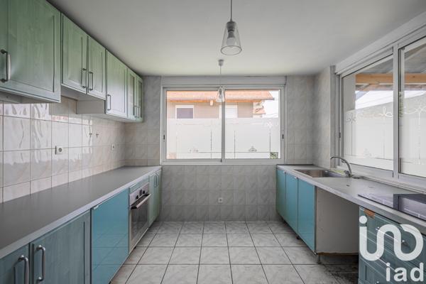 Maison à vendre 7 pièces 114 m² Saint-Martin-d'Hères